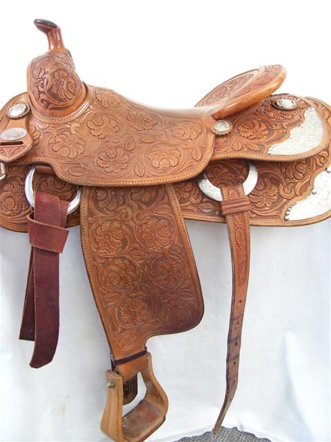 Used Saddle:- Image Number:0